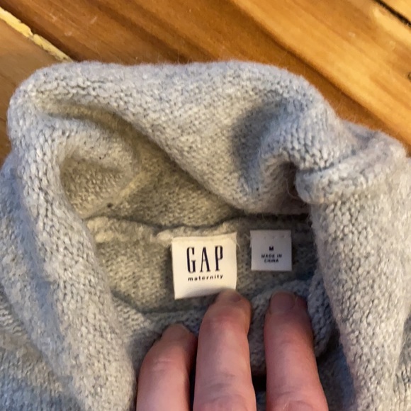 Gap Maternity Turtleneck Tunic Sweater - Picture 3 of 7